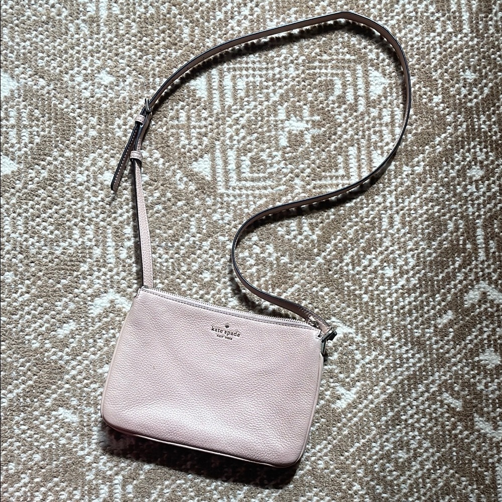 Kate Spade Pink Crossbody Bag with Sleek Design